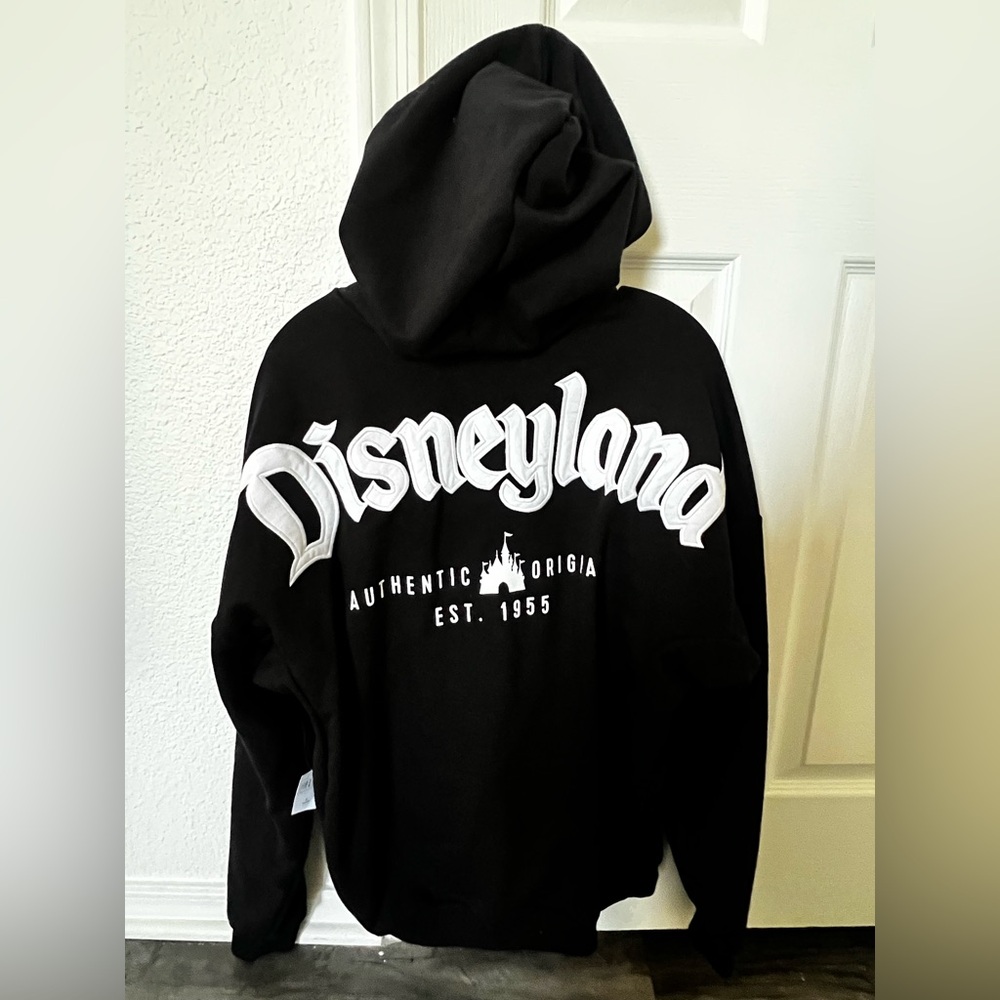 Disneyland Black Zip Hoodie size medium NWT
